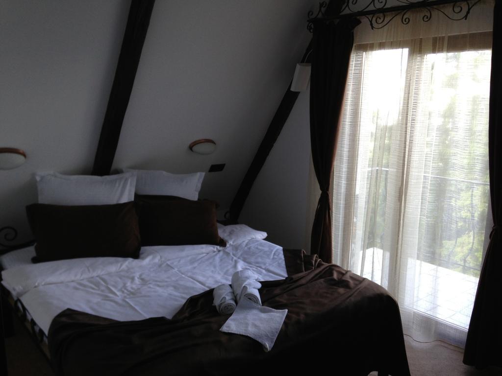 Cabana Haiducilor Ranca Quarto foto